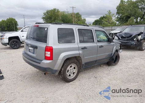 2016 Jeep Patriot Sport z USA, uszkodzony, nr VIN 1C4NJRBBXGD674424
